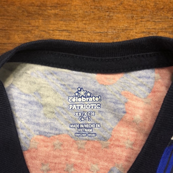 Boy’s Muscle Tee XS 4-5 - Picture 2 of 9